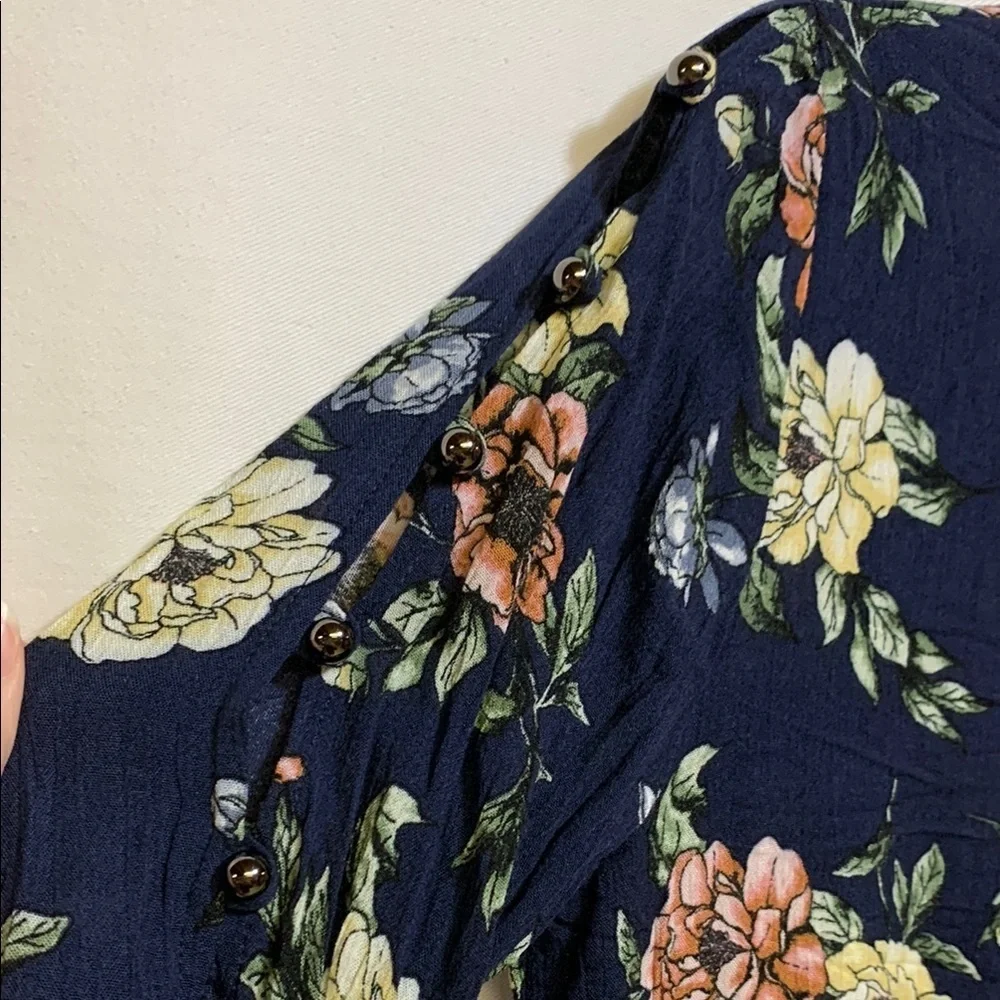 Gypsies & Moondust Blue Floral Cut Out Blouse - Picture 4 of 5
